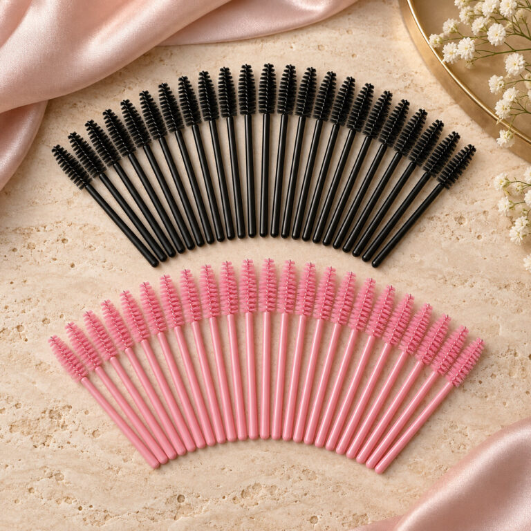 Mini mascaraborstar 7 cm i svart och rosa, 50-pack