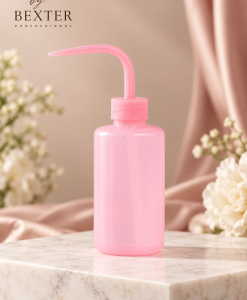 Rosa vattenflaska 150 ml med vinklad pip för salongsarbete