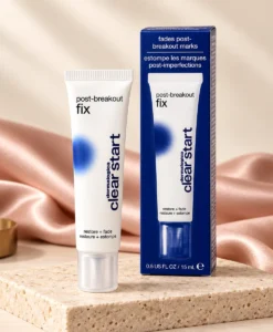 Dermalogica Clear Start Post-Breakout Fix 15 ml i exklusiv beige och puderrosa miljö