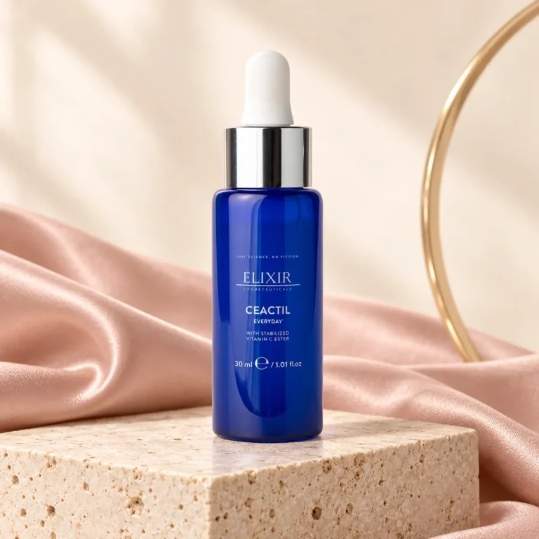 Elixir Cosmeceuticals Ceactil Everyday Serum 30 ml i exklusiv beige och puderrosa miljö